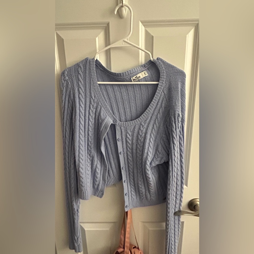 Hollister Cardigan